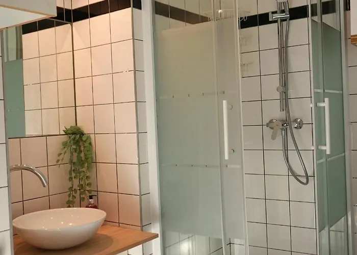 Daire Beautiful Near Hauptbahnhof