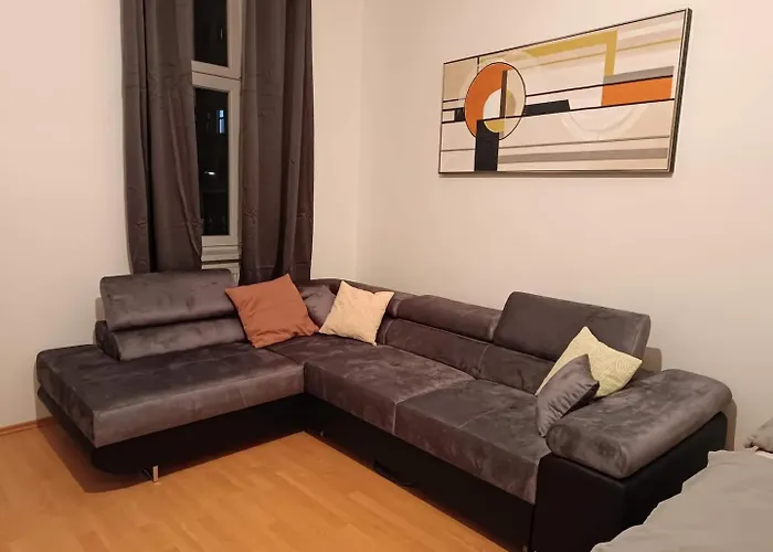 Beautiful Near Hauptbahnhof Daire *